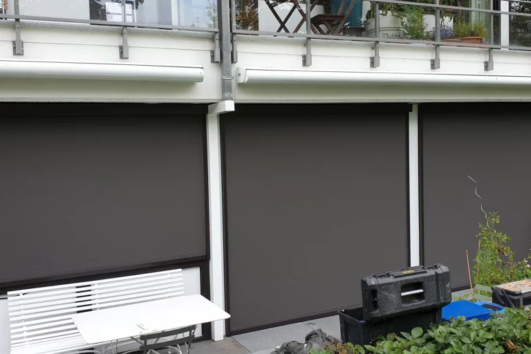 screen-store-exterieur-helioscreen-brun-toile-brune-001 copie